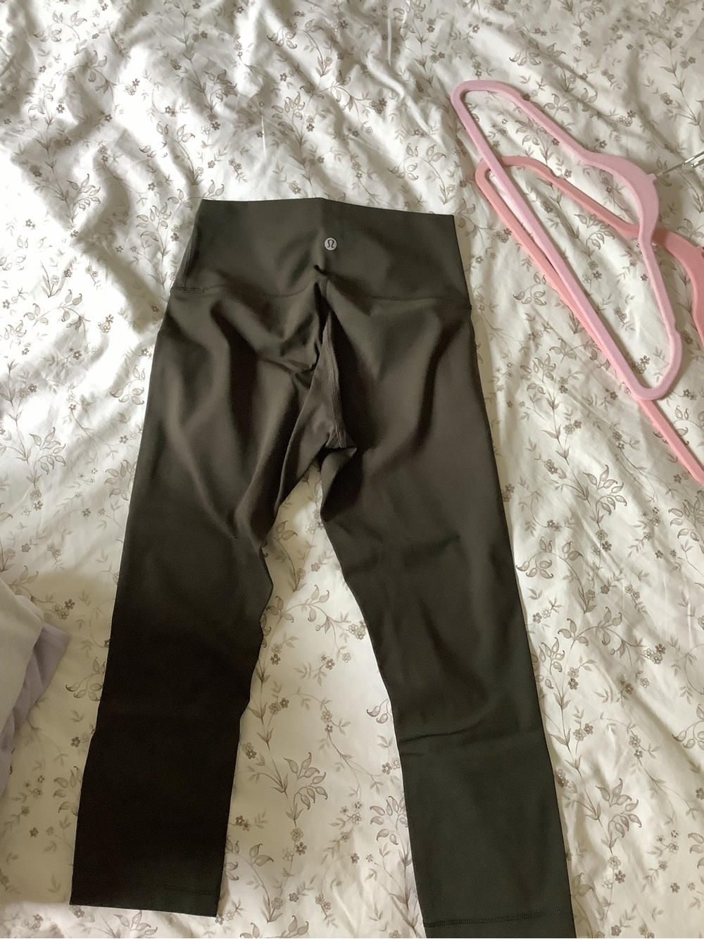 lululemon athletica crop leggings dark green